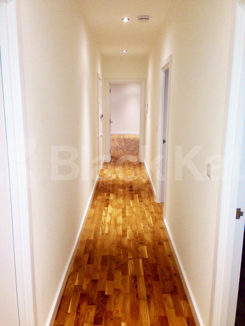 			UNDER OFFER , 2 Bedroom, 1 bath, 1 reception Penthouse			 Station Rise, Tulse Hill